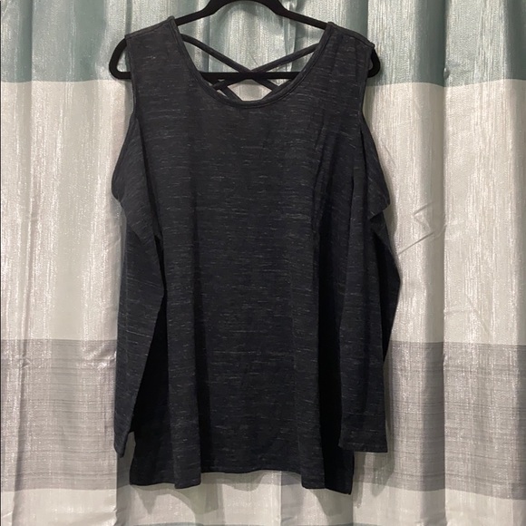 Lane Bryant Tops - Lane Bryant Cold Shoulder Top